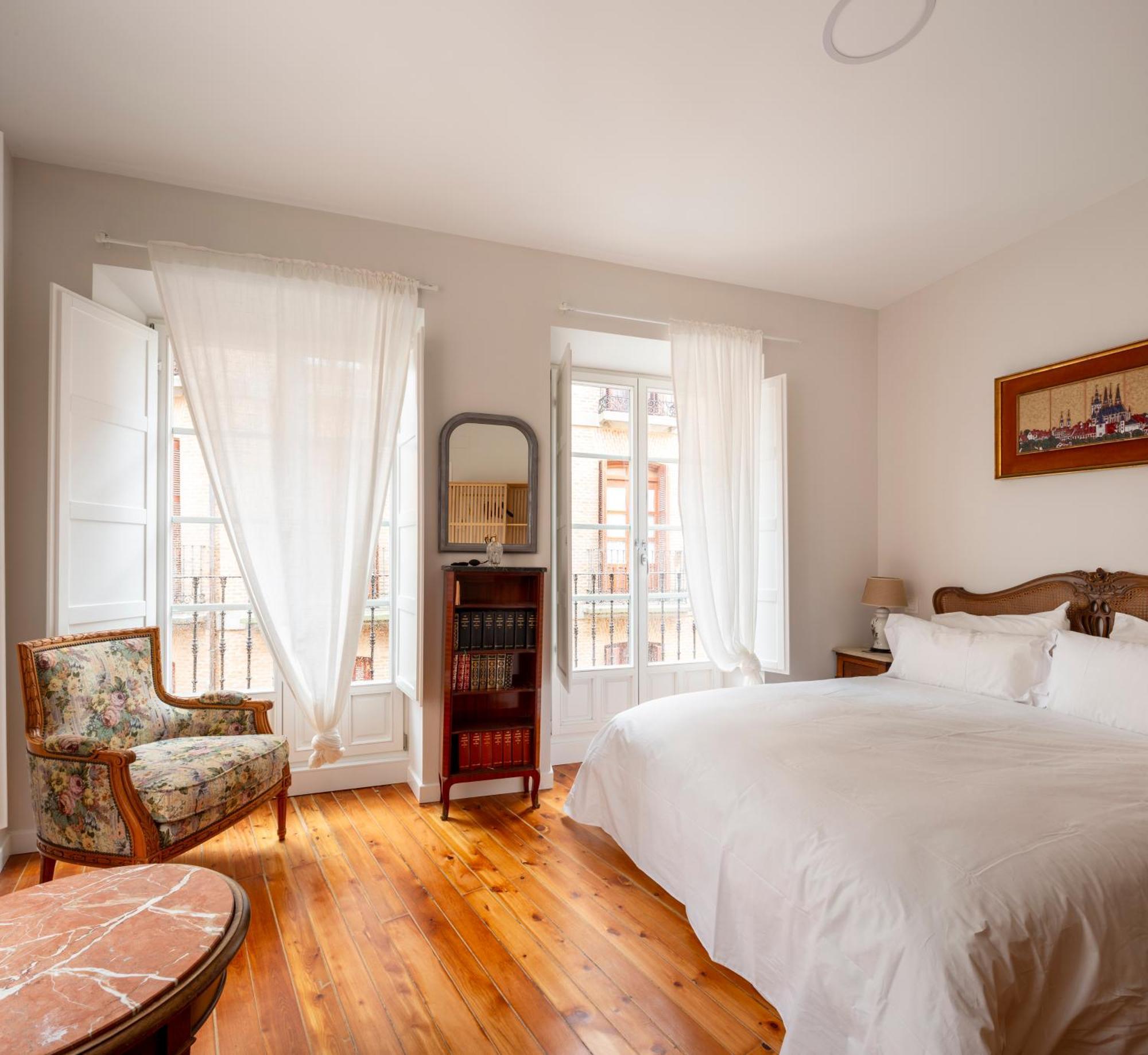 Apartamento Vultus Catedral Homes Авила Экстерьер фото