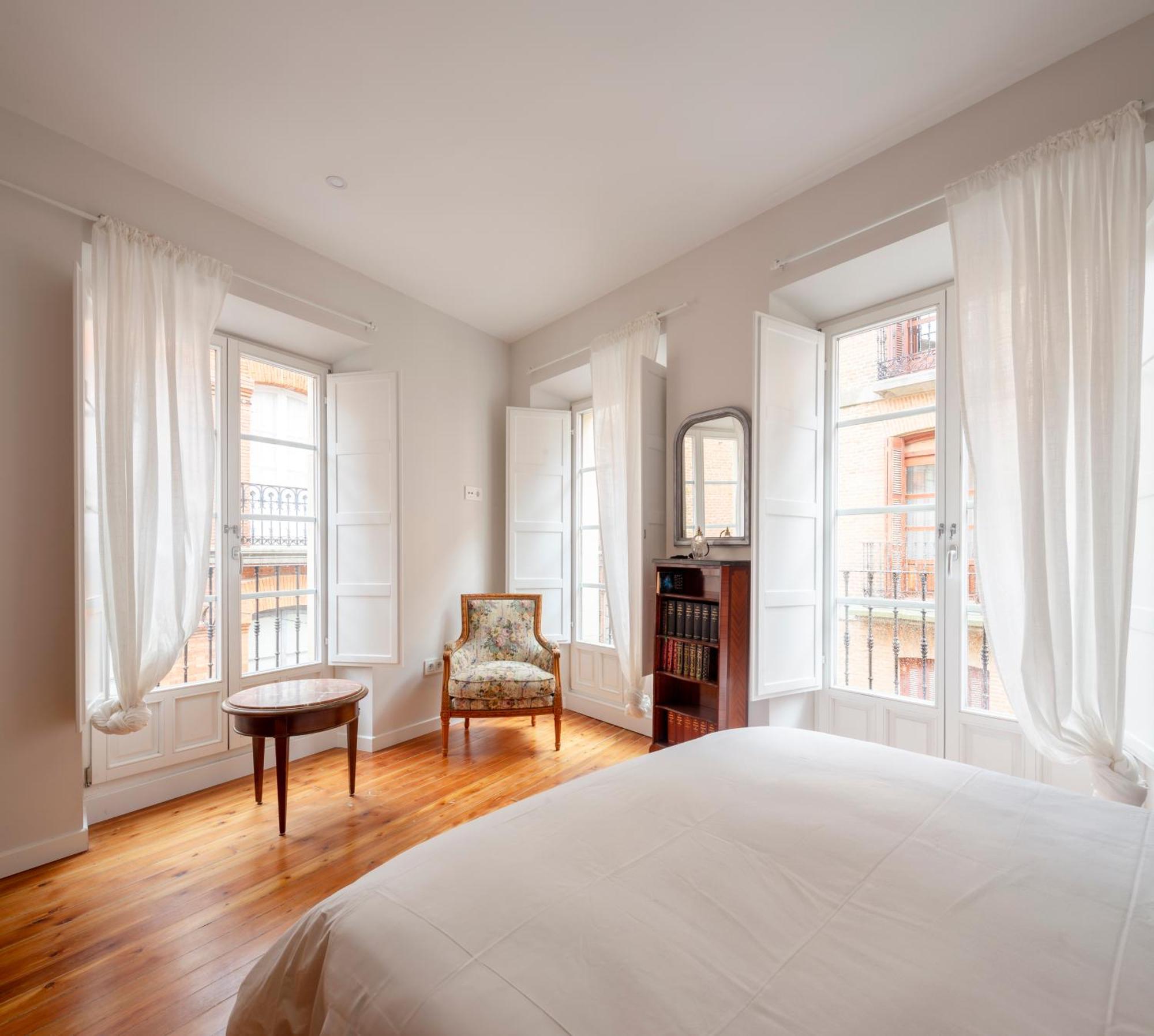 Apartamento Vultus Catedral Homes Авила Экстерьер фото