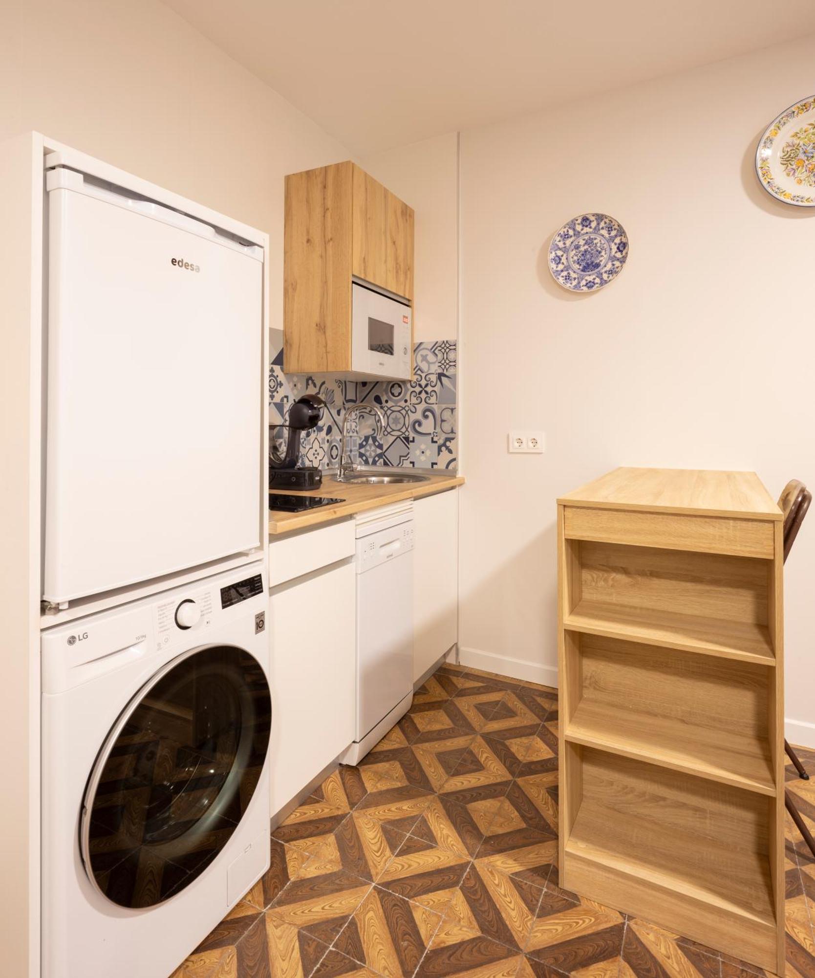 Apartamento Vultus Catedral Homes Авила Экстерьер фото